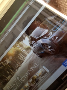 Click on the picture to sign up for a BMW i3 testdrive! 